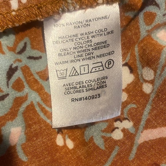 LOFT Floral Blouse - Brown and Pink - Picture 8 of 8